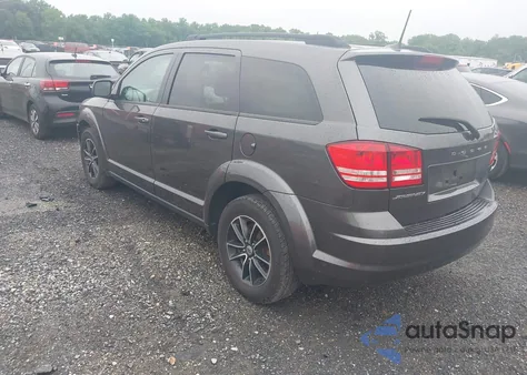 2018 Dodge Journey Se z USA, uszkodzony, nr VIN 3C4PDCABXJT527312